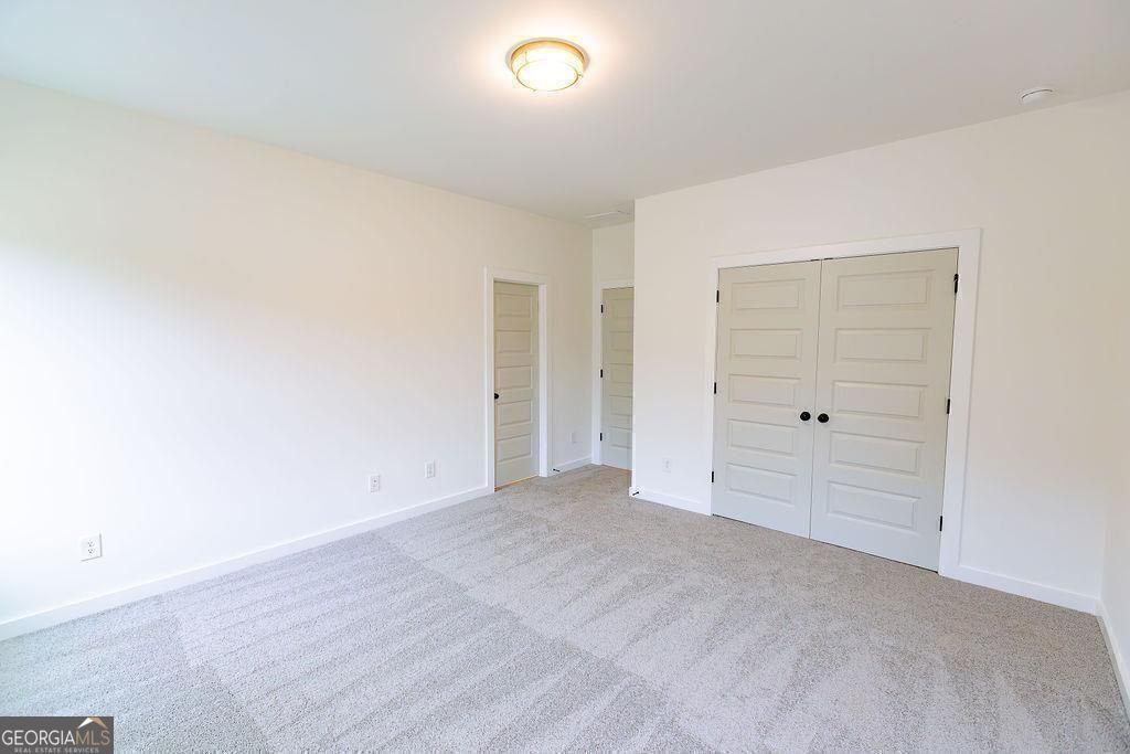8420 Creekside Overlook Drive Gainesville GA 30506