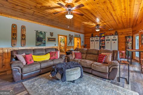 55 Ridge Top Drive Ellijay GA 30536