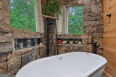 55 Ridge Top Drive Ellijay GA 30536