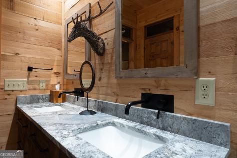 55 Ridge Top Drive Ellijay GA 30536
