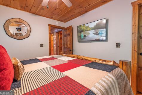 55 Ridge Top Drive Ellijay GA 30536