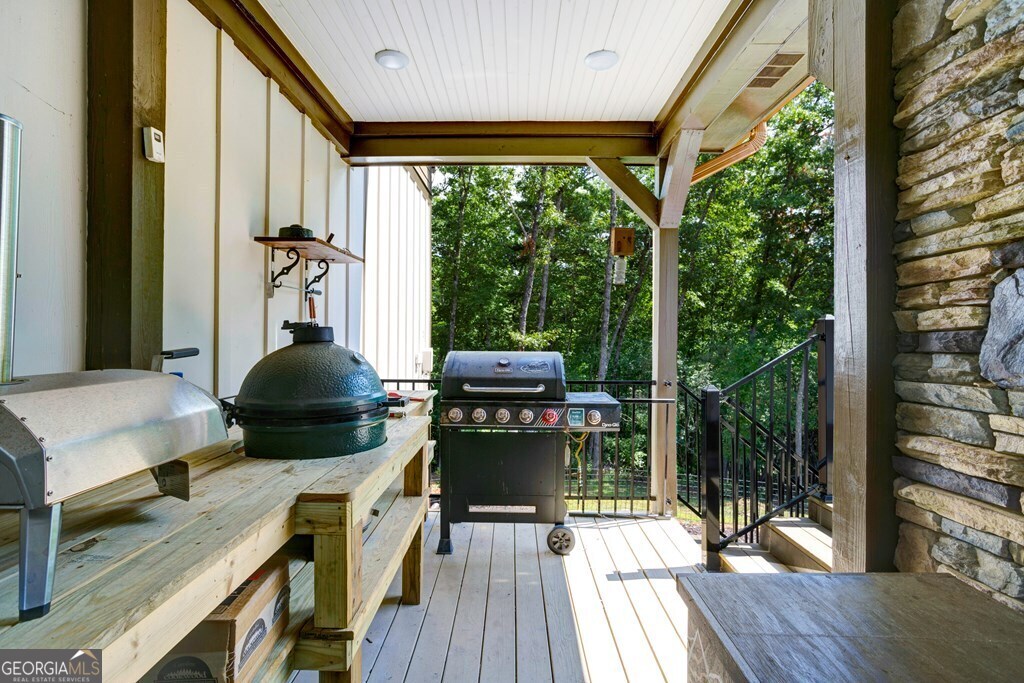 205 Hightower Ridge Drive Hiawassee GA 30546