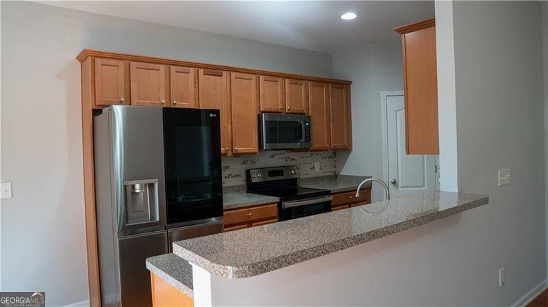 2476 Suwanee Pointe Drive Lawrenceville GA 30043