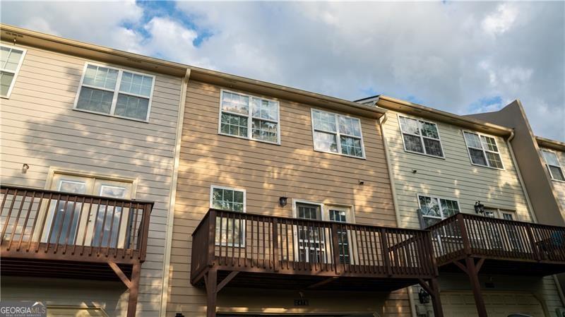 2476 Suwanee Pointe Drive Lawrenceville GA 30043