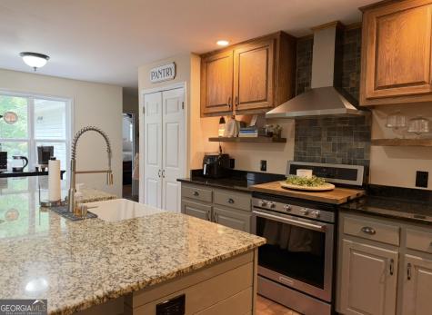 227 Clarkesville Heights Drive Clarkesville GA 30523