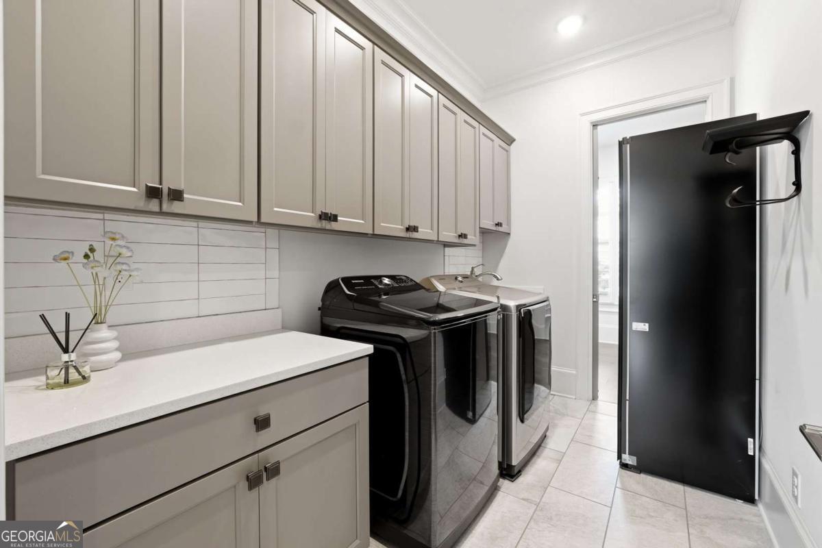 4871 Hanalei Hollow Suwanee GA 30024