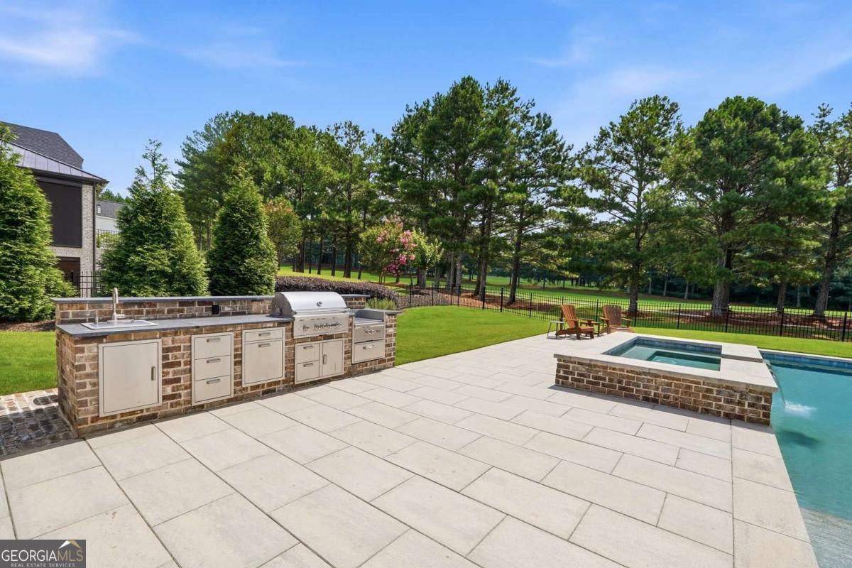 4871 Hanalei Hollow Suwanee GA 30024