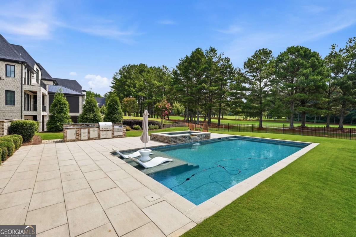 4871 Hanalei Hollow Suwanee GA 30024