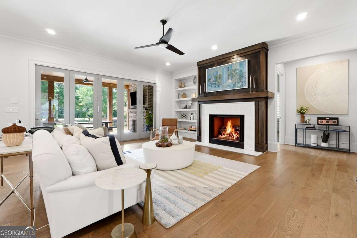 4871 Hanalei Hollow Suwanee GA 30024