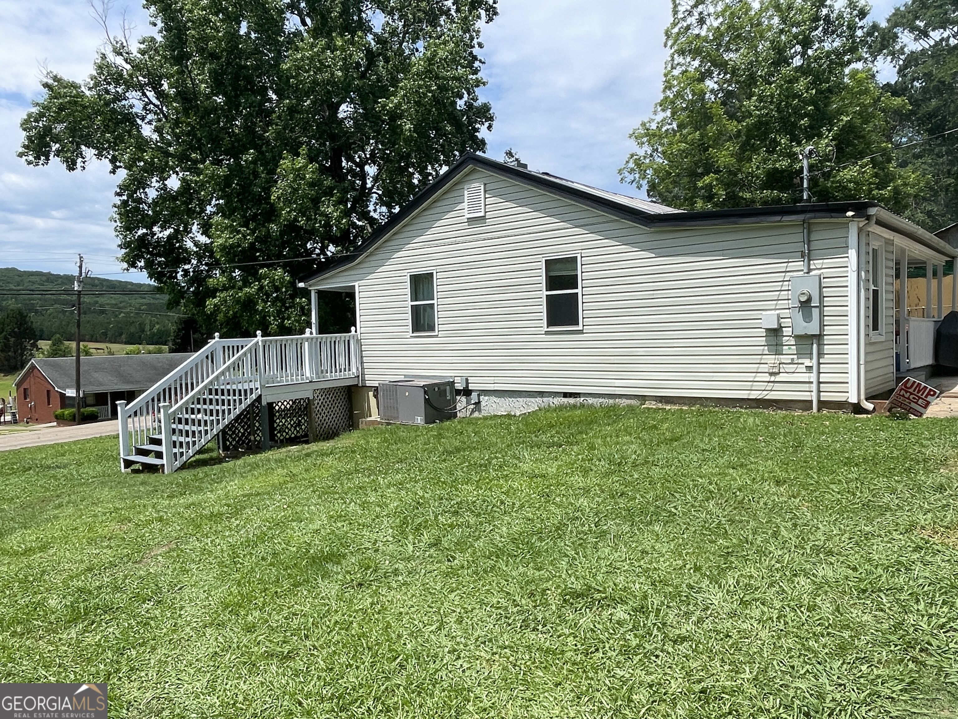 21 Newton Street Manchester GA 31816