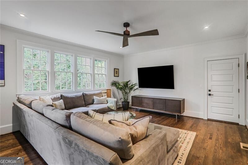 219 Little John Trail NE Atlanta GA 30309
