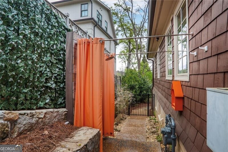 219 Little John Trail NE Atlanta GA 30309