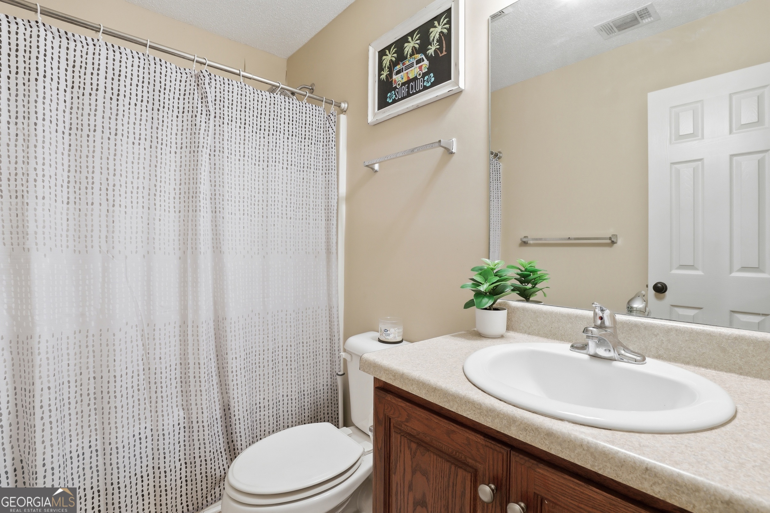 100 Poolside Lane Savannah GA 31405