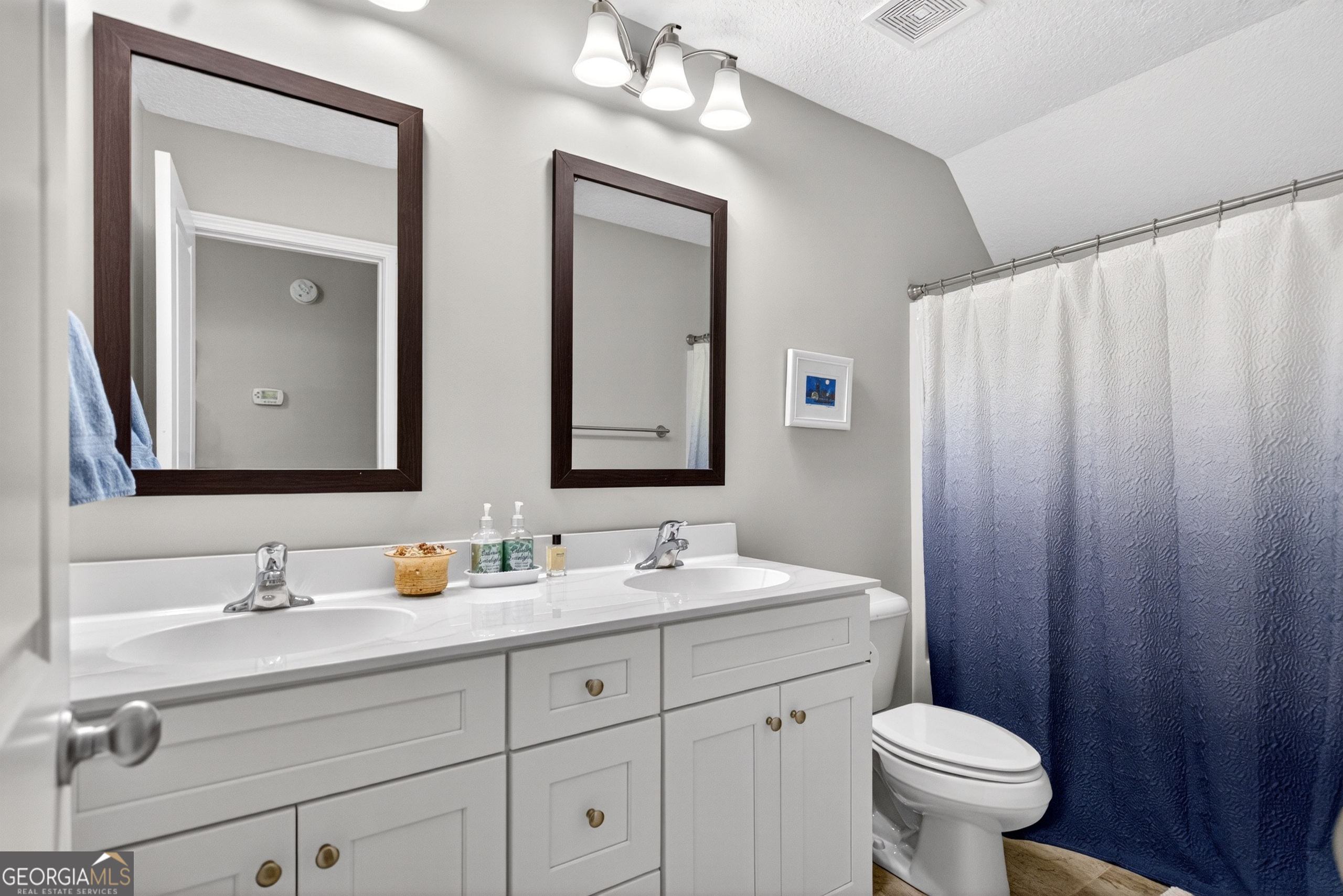206 Lagoon Street Lagrange GA 30241