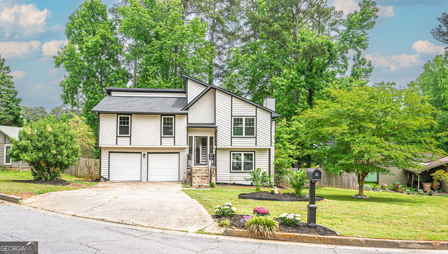 10175 Old Woodland Entry Johns Creek GA 30022