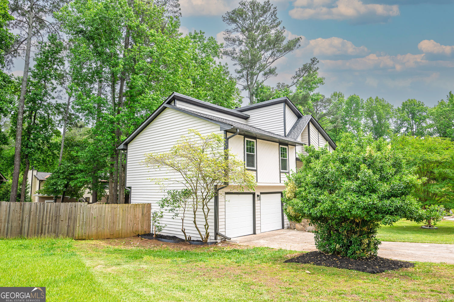 10175 Old Woodland Entry Johns Creek GA 30022
