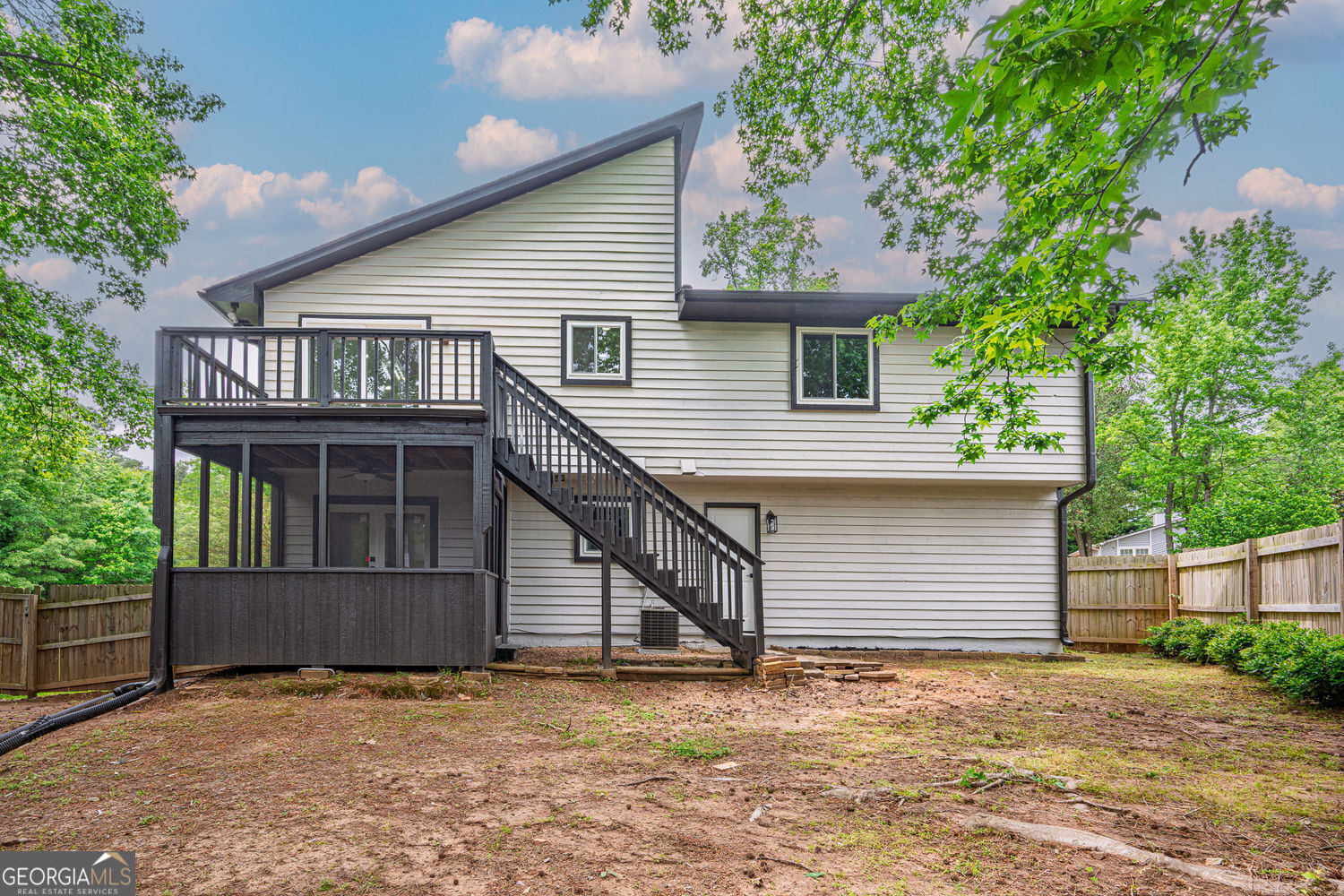 10175 Old Woodland Entry Johns Creek GA 30022