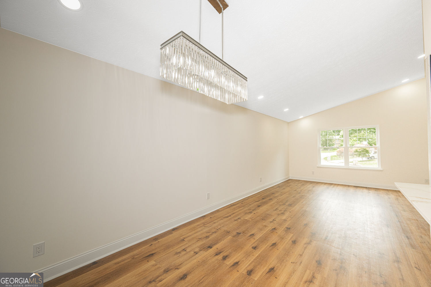 10175 Old Woodland Entry Johns Creek GA 30022