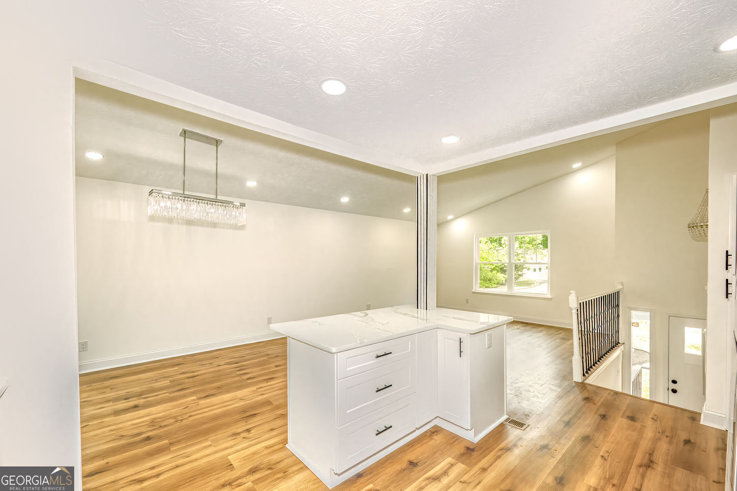 10175 Old Woodland Entry Johns Creek GA 30022