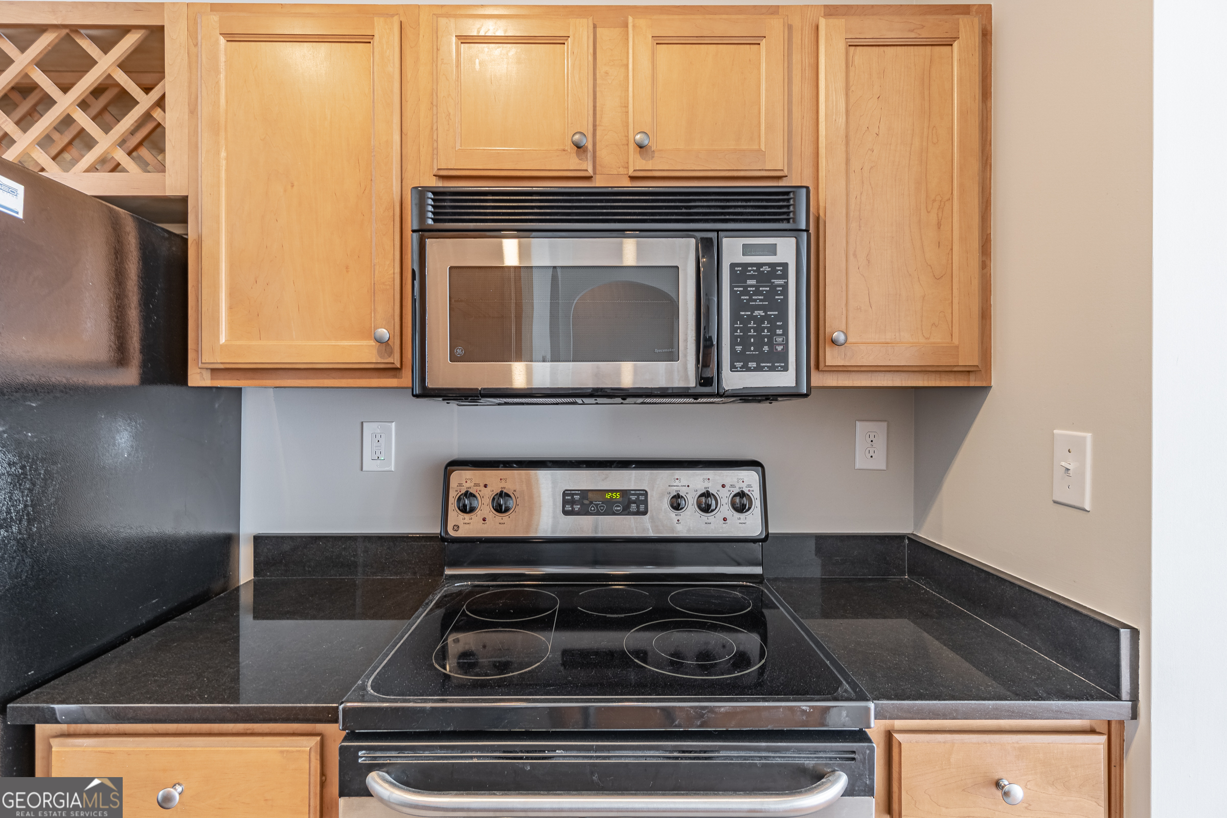 4333 Dunwoody Park Atlanta GA 30338