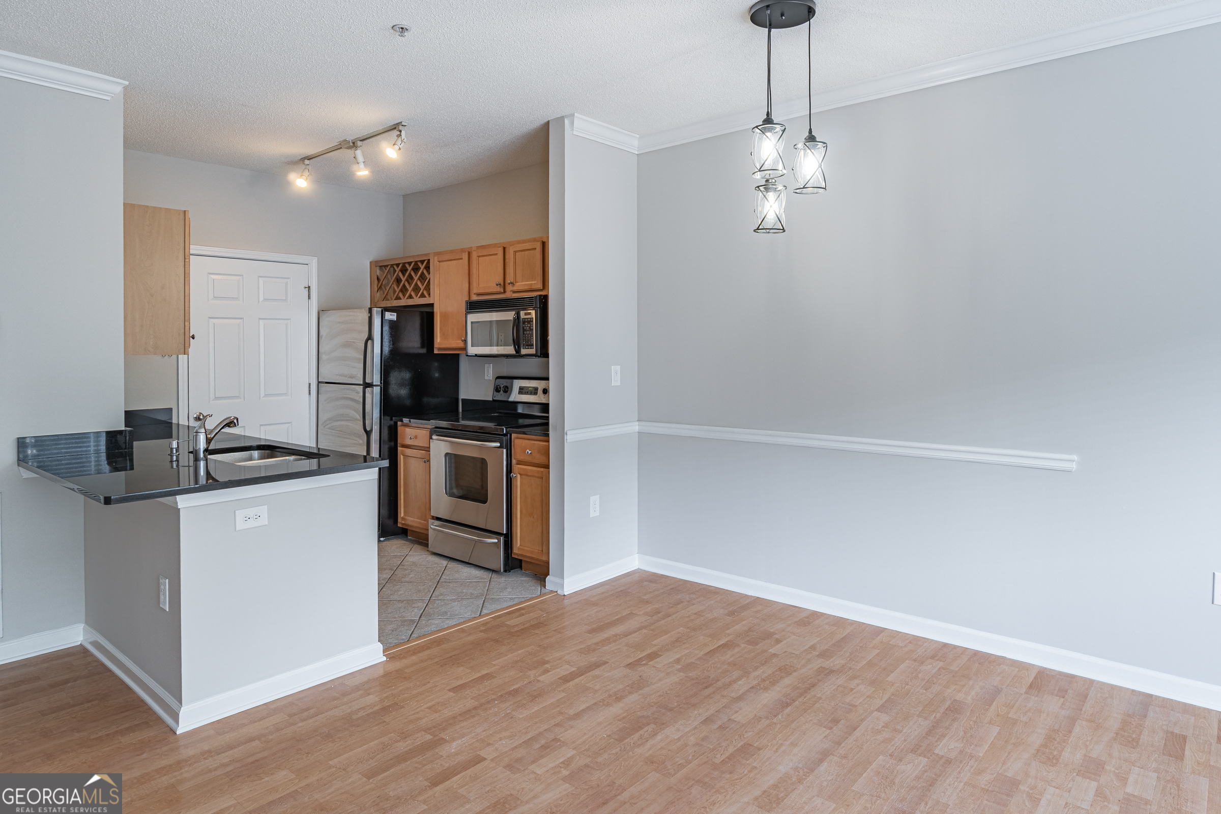 4333 Dunwoody Park Atlanta GA 30338