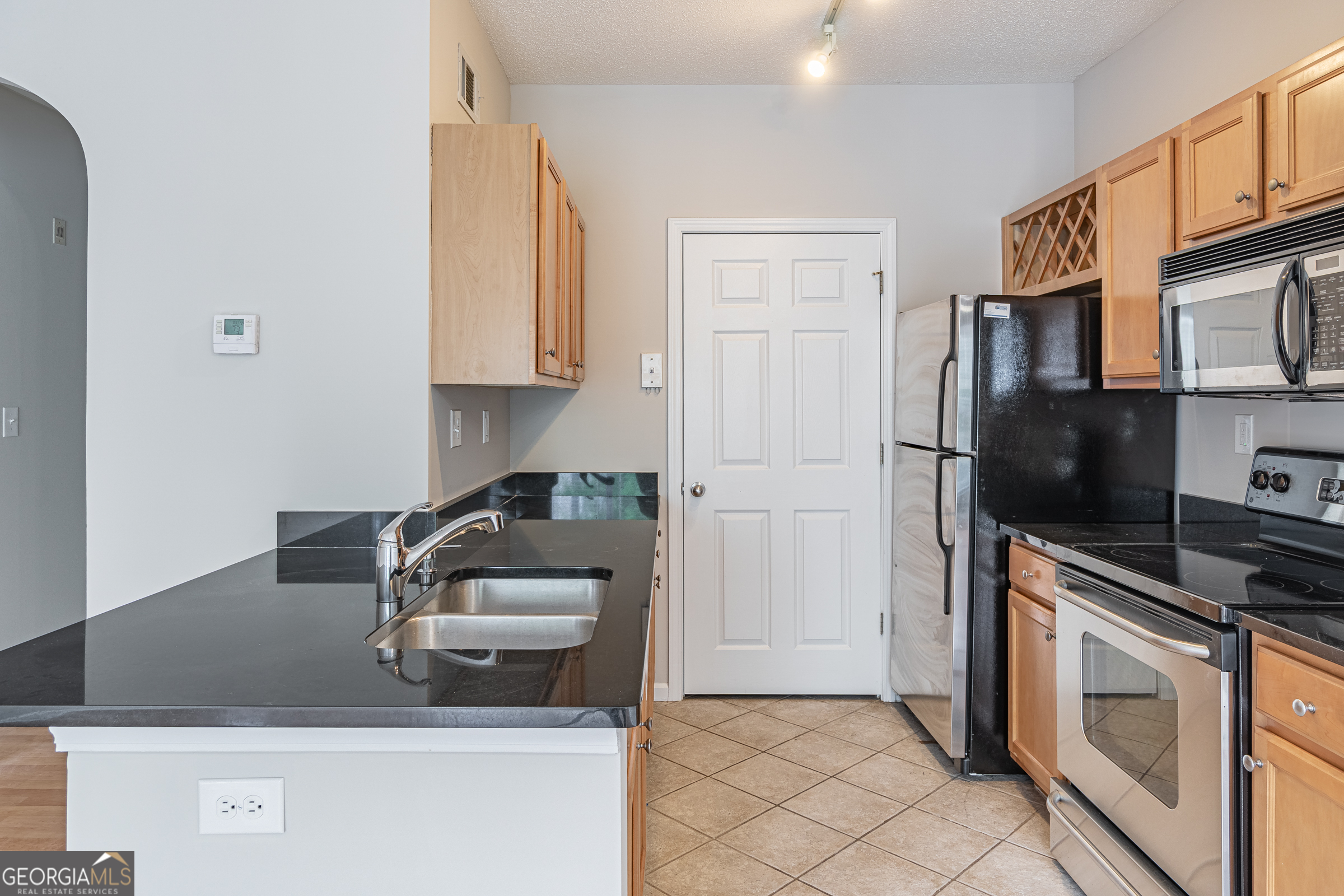 4333 Dunwoody Park Atlanta GA 30338