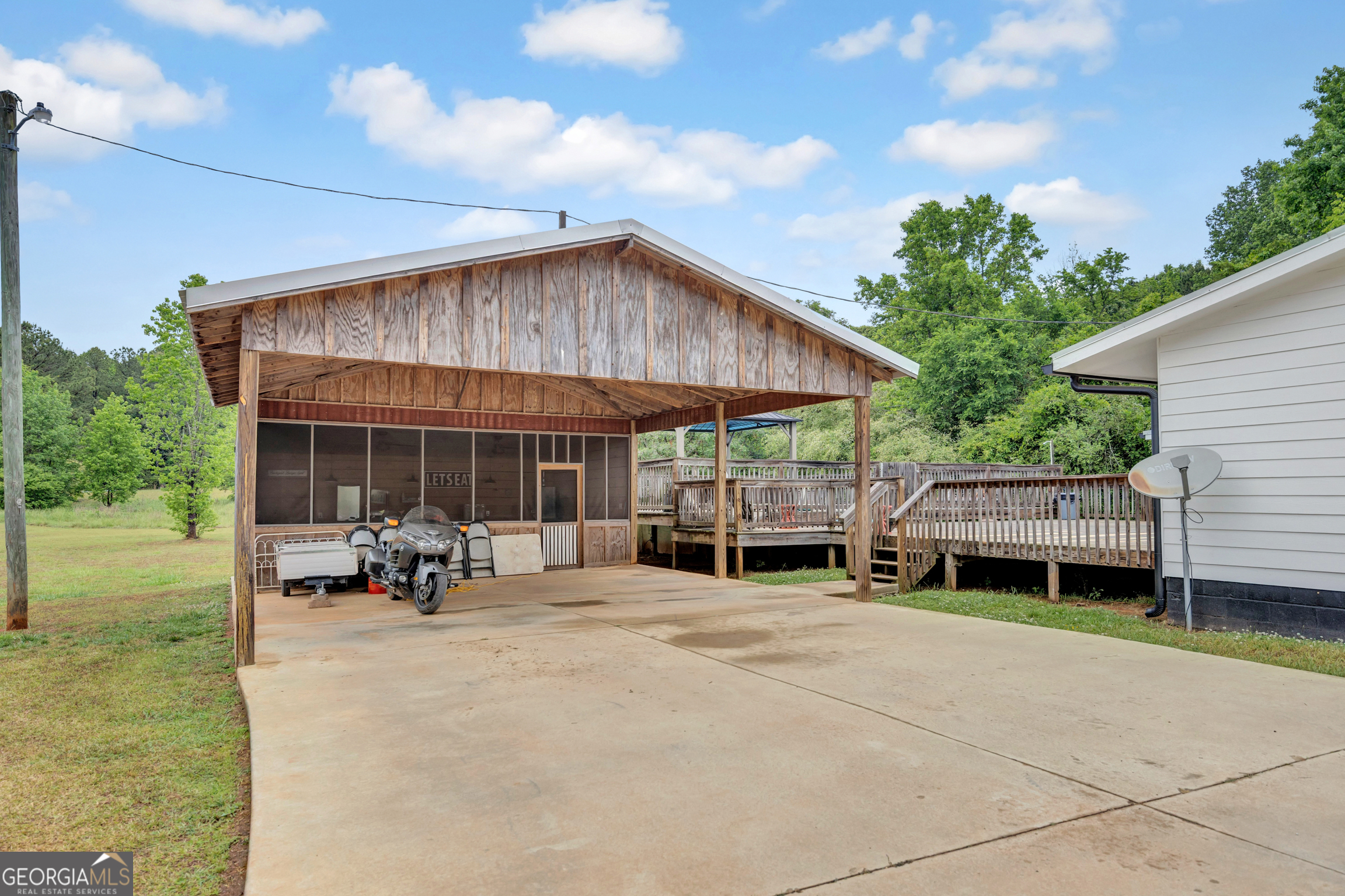 1333 Johnny Fears Road Shady Dale GA 31085