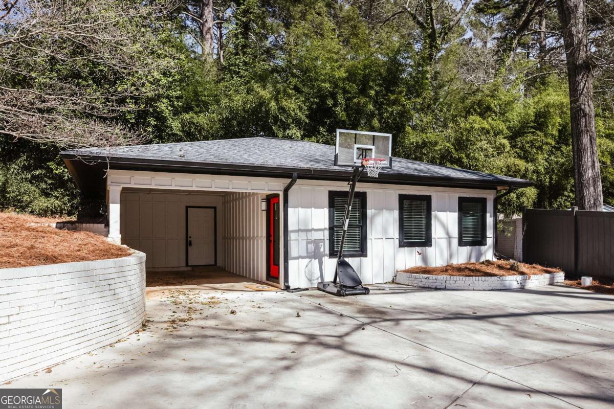 450 Westview Drive Athens GA 30606