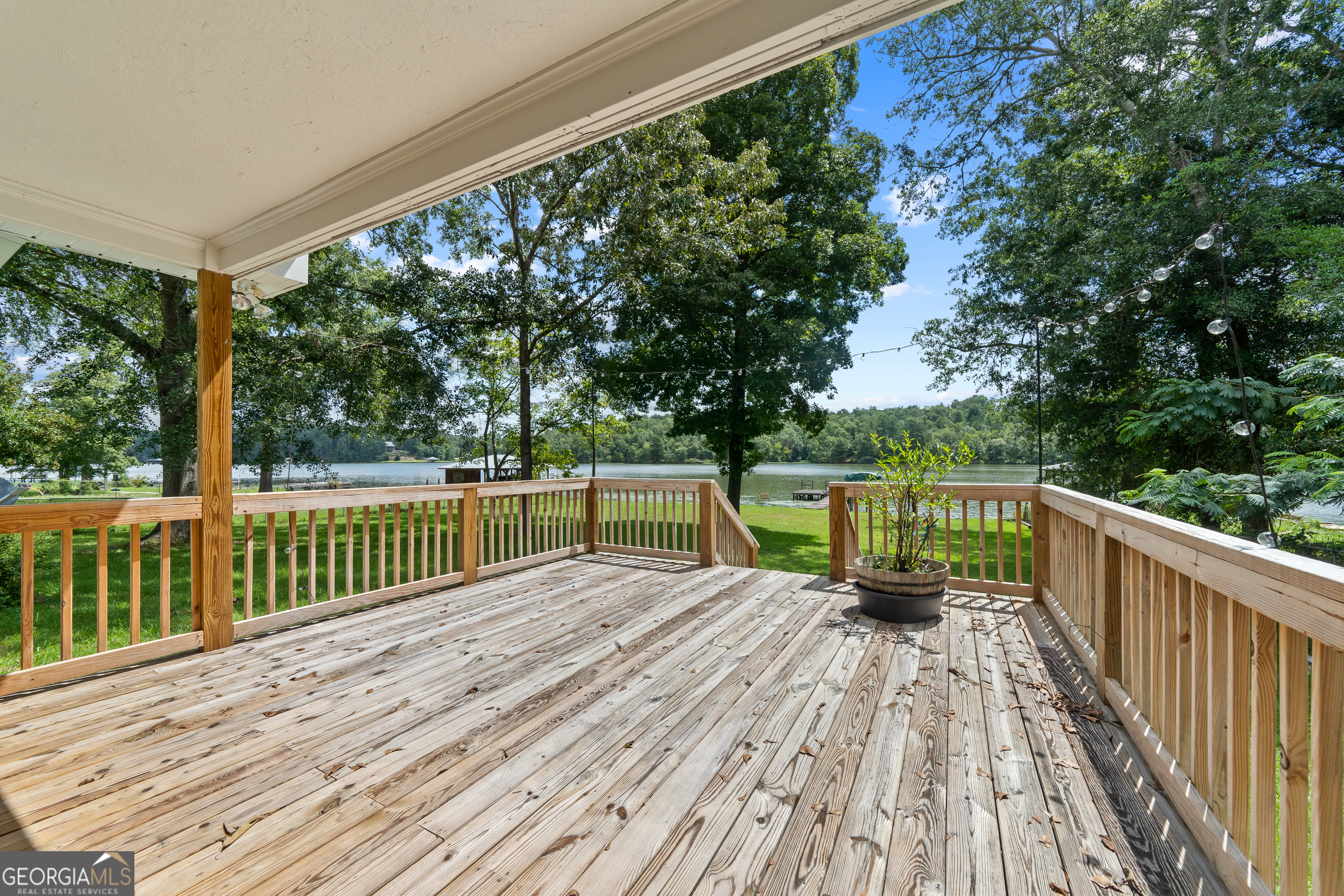 274 S Steel Bridge Road Eatonton GA 31024