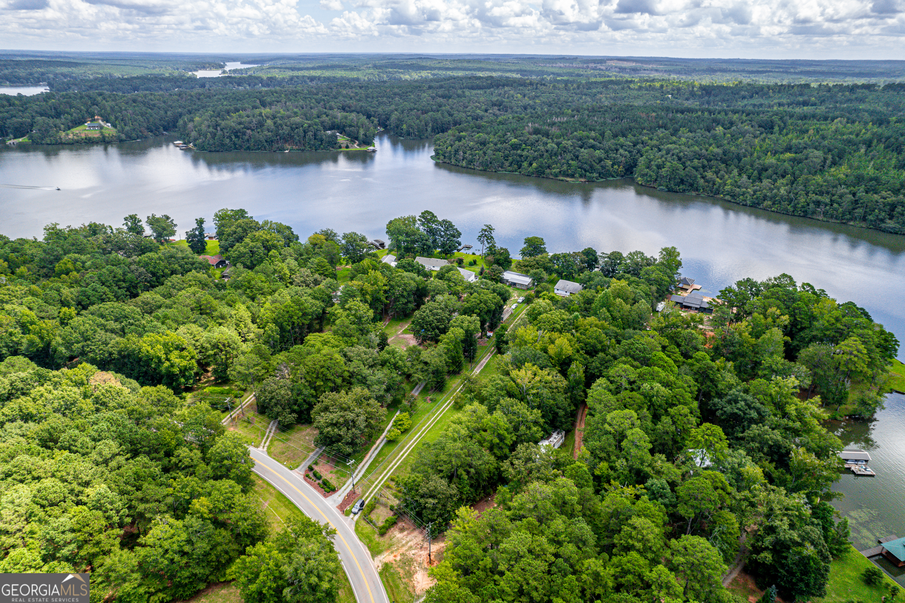 274 S Steel Bridge Road Eatonton GA 31024