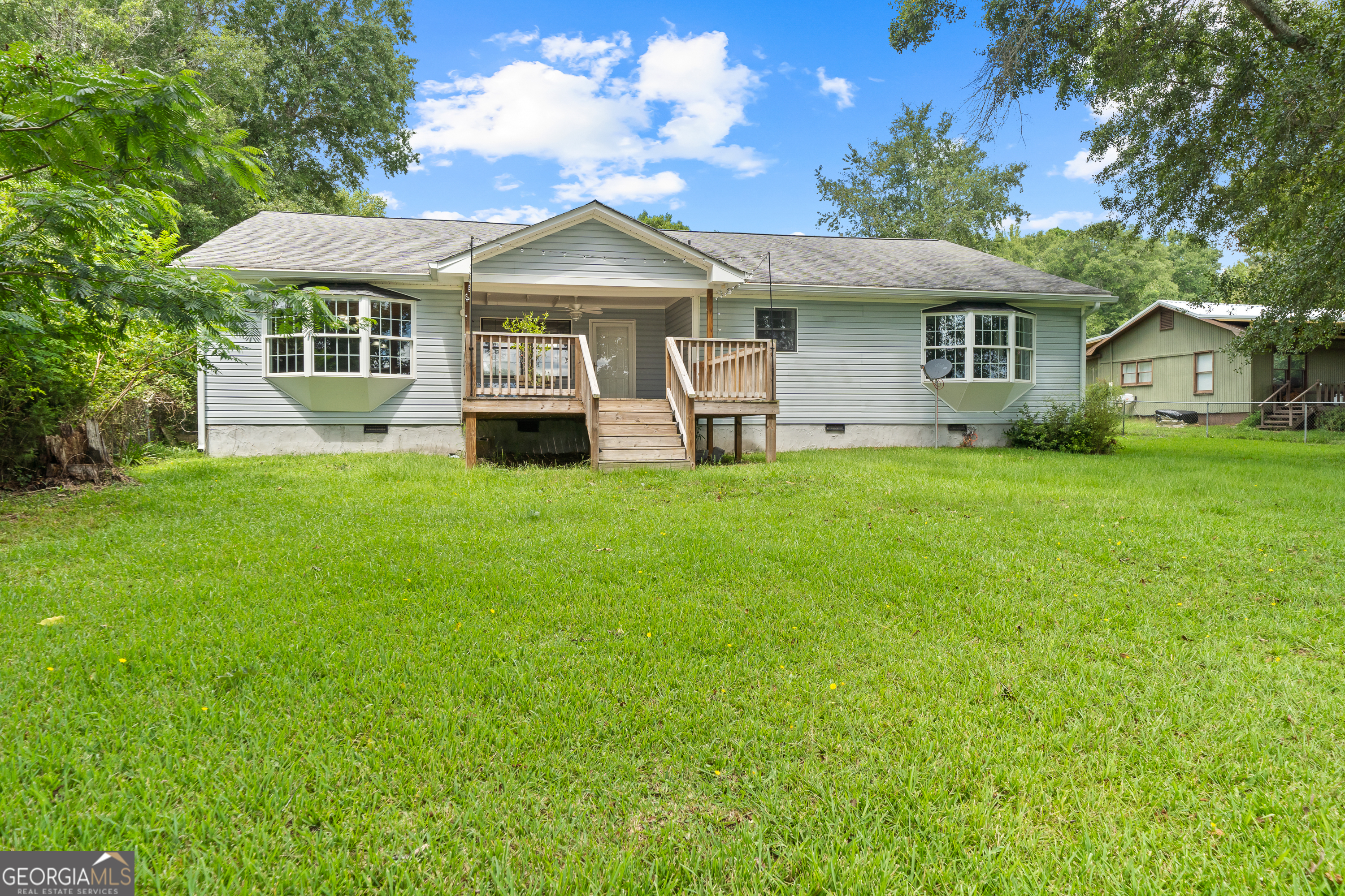 274 S Steel Bridge Road Eatonton GA 31024