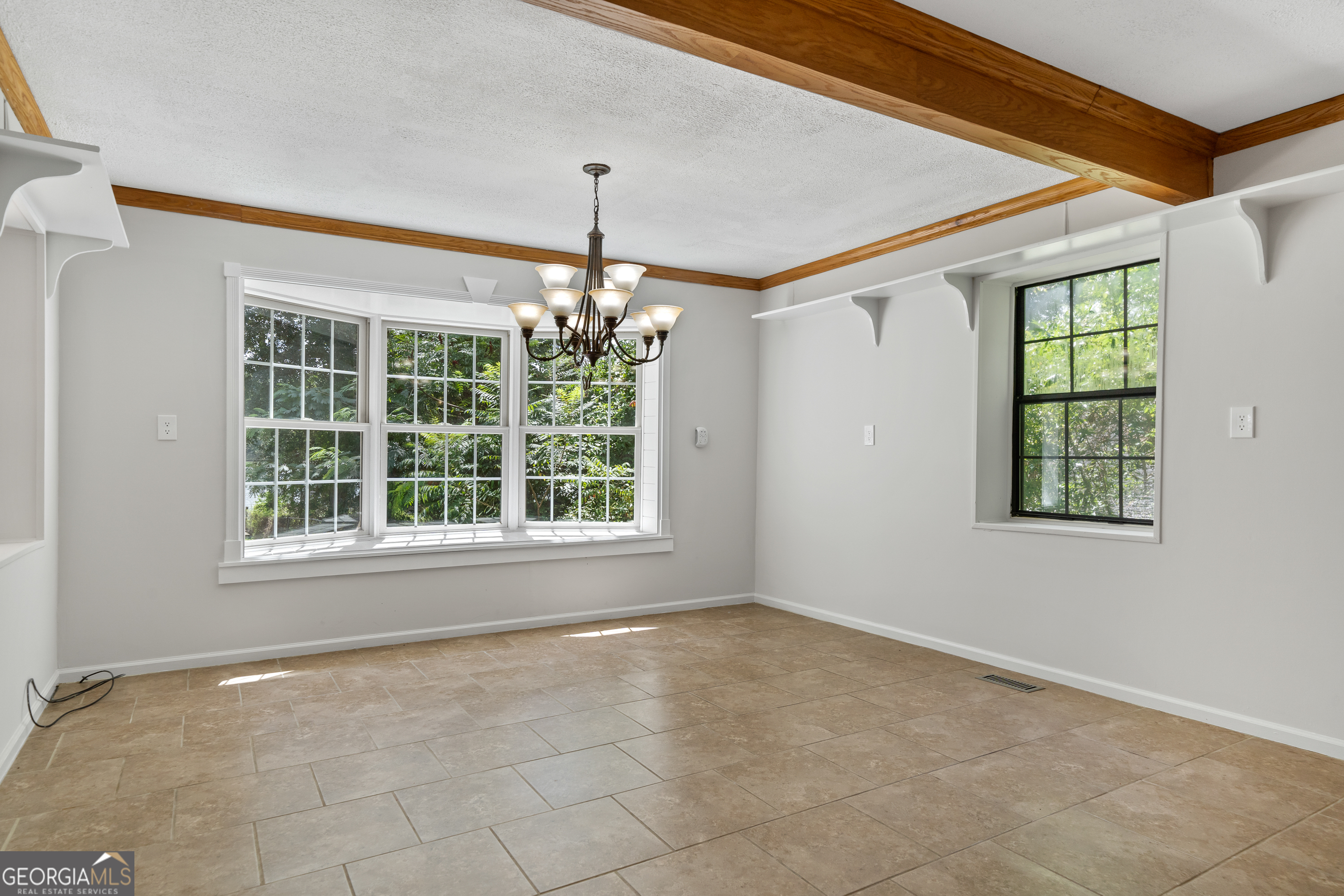 274 S Steel Bridge Road Eatonton GA 31024