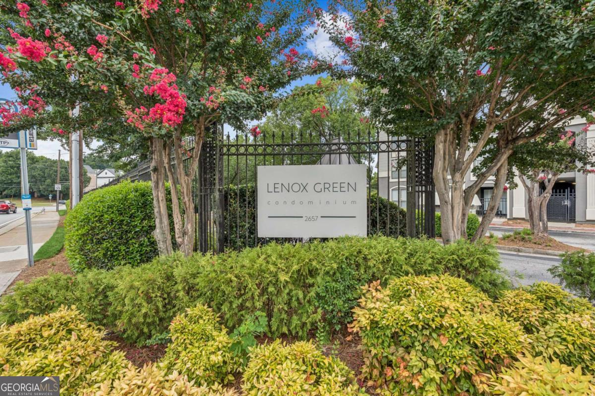 2657 Lenox Road NE Atlanta GA 30324