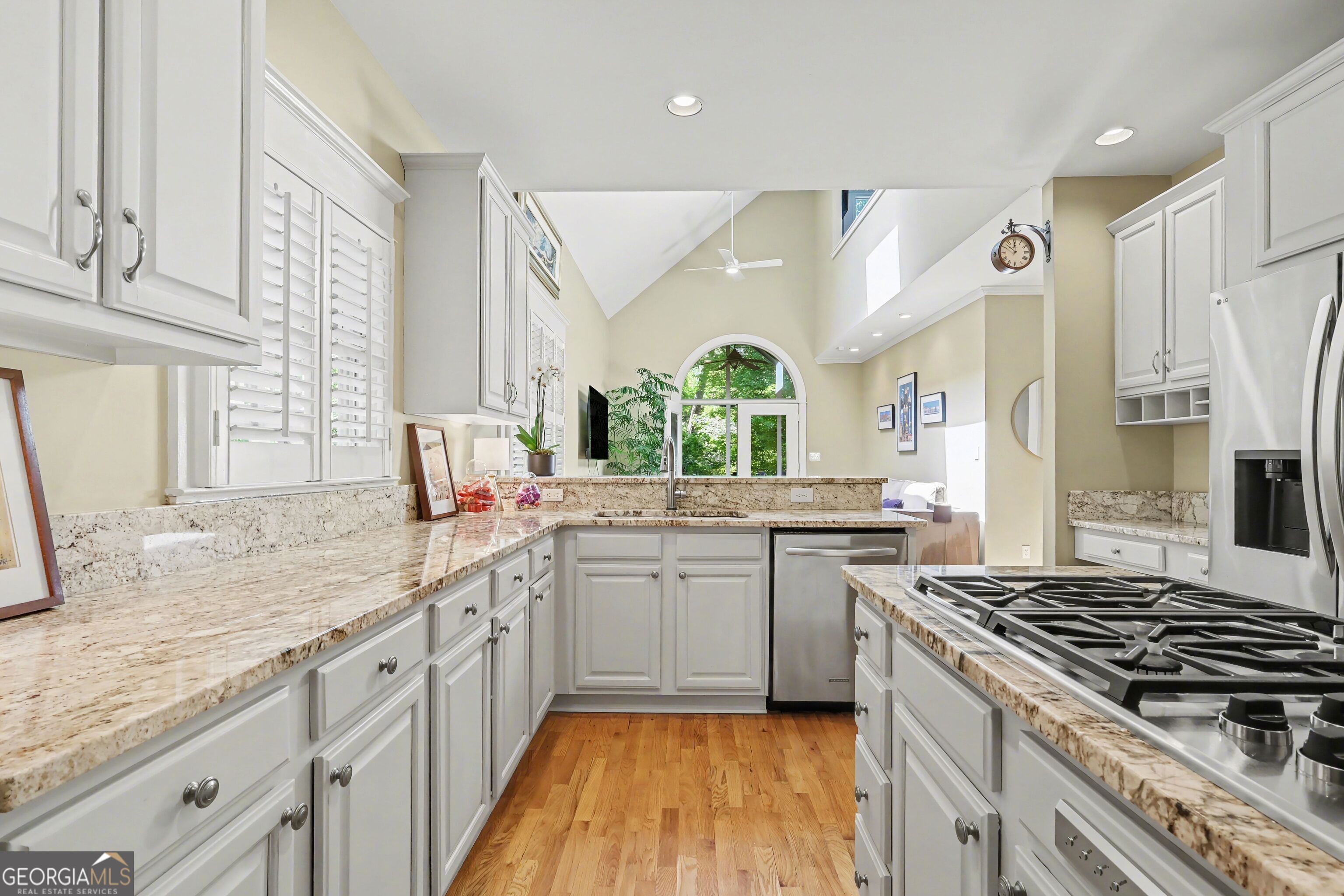 827 Highland Terrace NE Atlanta GA 30306