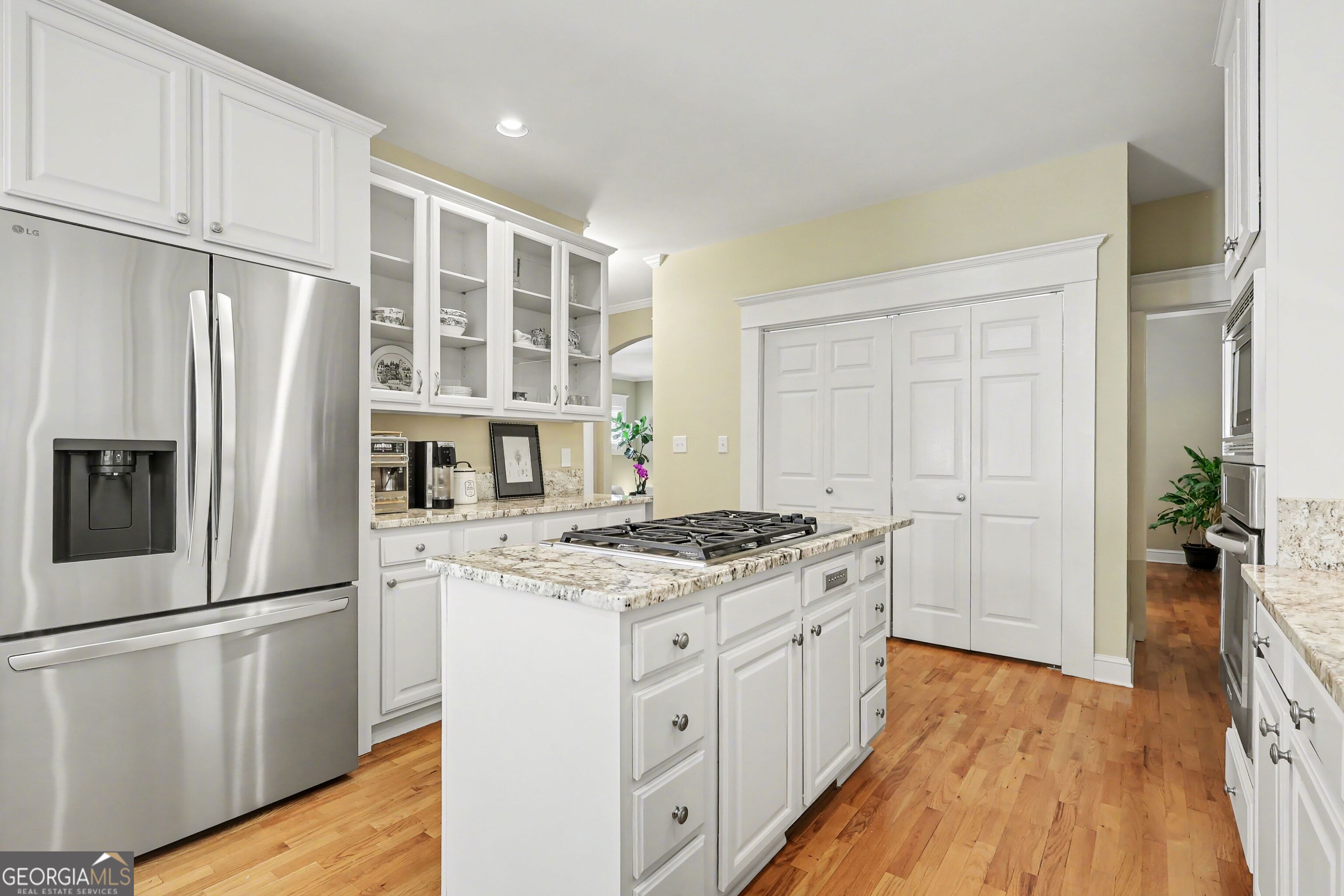 827 Highland Terrace NE Atlanta GA 30306
