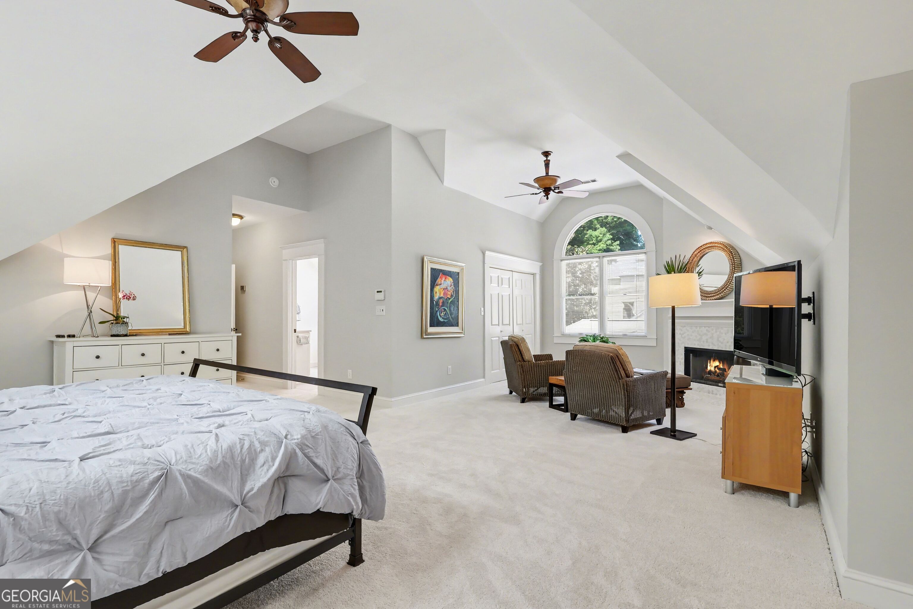 827 Highland Terrace NE Atlanta GA 30306
