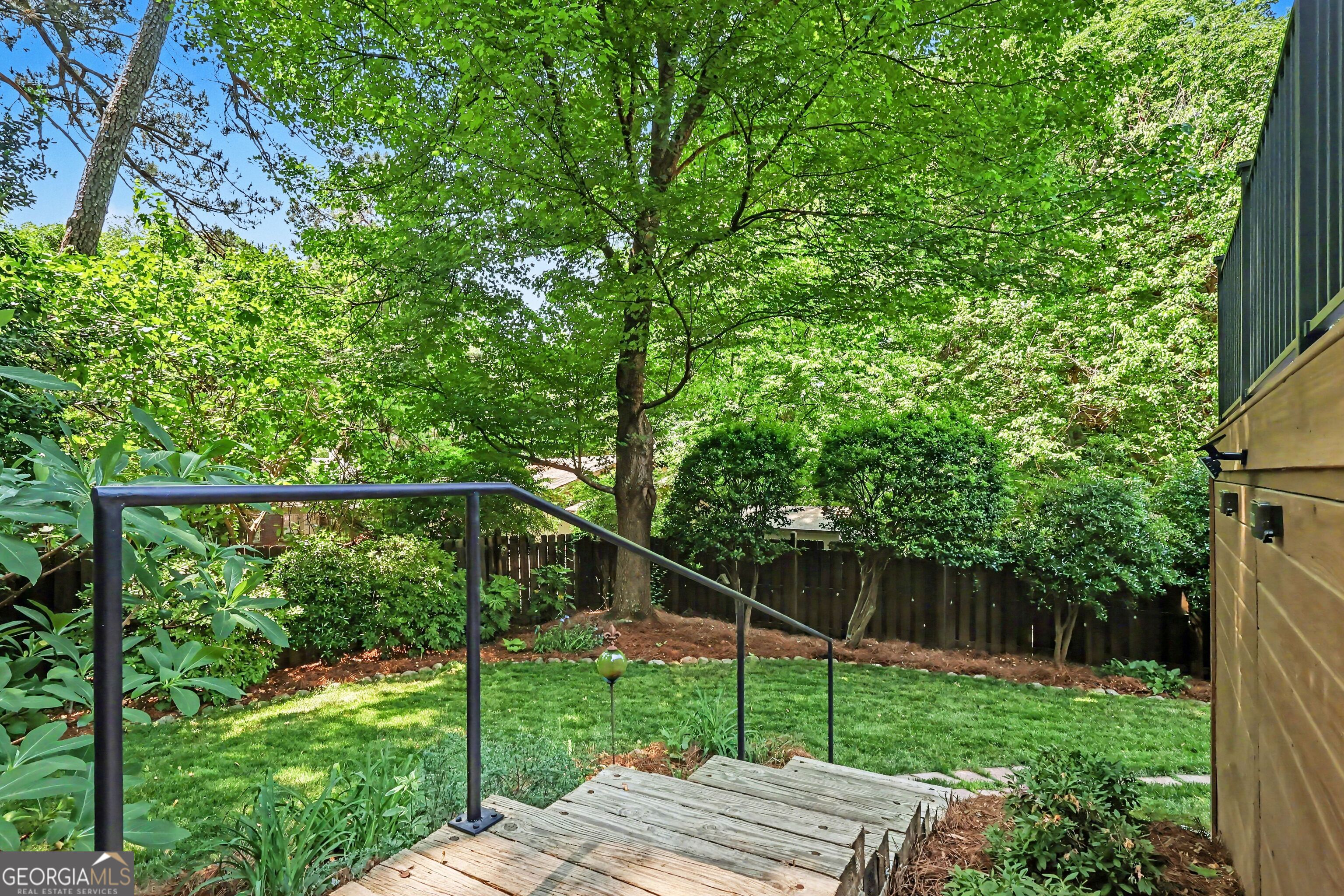 827 Highland Terrace NE Atlanta GA 30306
