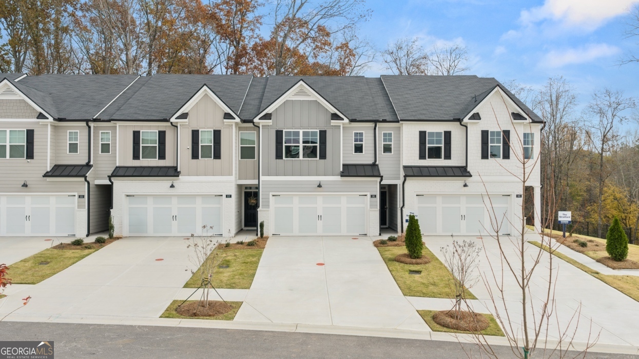 1304 Aura Lane Lawrenceville GA 30045