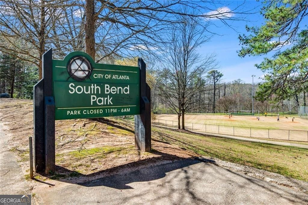 1631 Burton Street SE Atlanta GA 30315