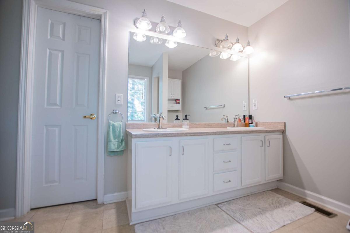 2421 Burnside Place Villa Rica GA 30180
