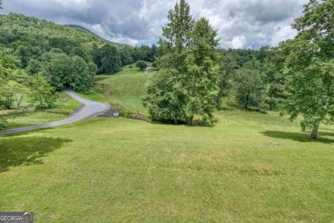105 Evergreen Road Hiawassee GA 30546