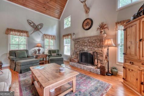 105 Evergreen Road Hiawassee GA 30546