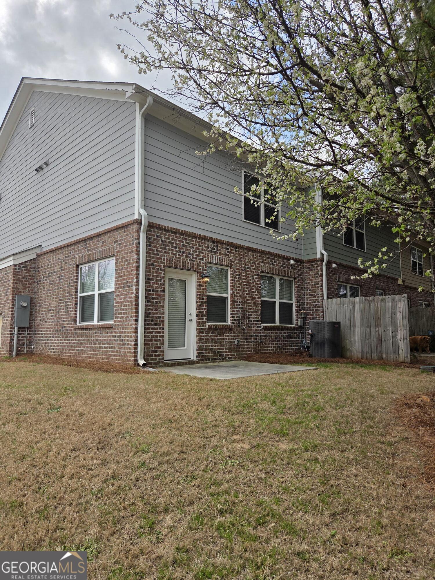 1463 River Stone Trace Conyers GA 30012