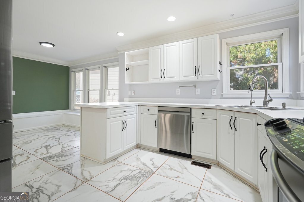 2102 Kendall Close NW Acworth GA 30102