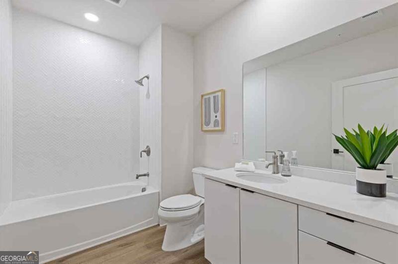 108 Park Place Unit 103 Decatur GA 30030