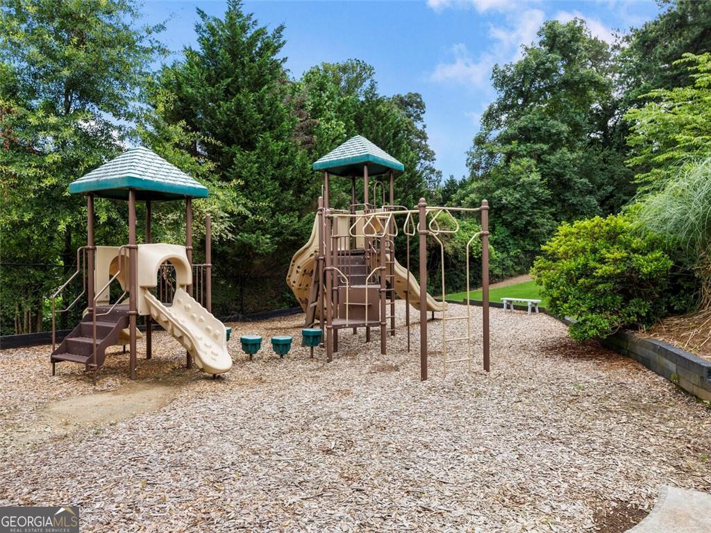 3473 Chastain Lakes Drive NW Kennesaw GA 30144