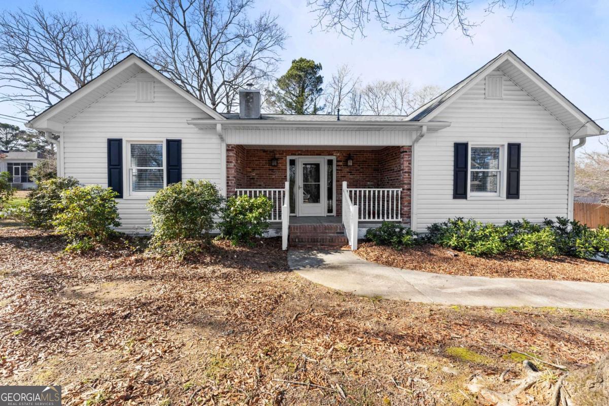 59 W Wright Street Winder GA 30680