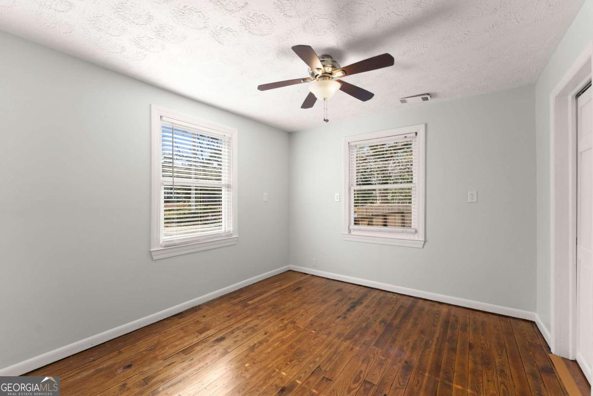 59 W Wright Street Winder GA 30680