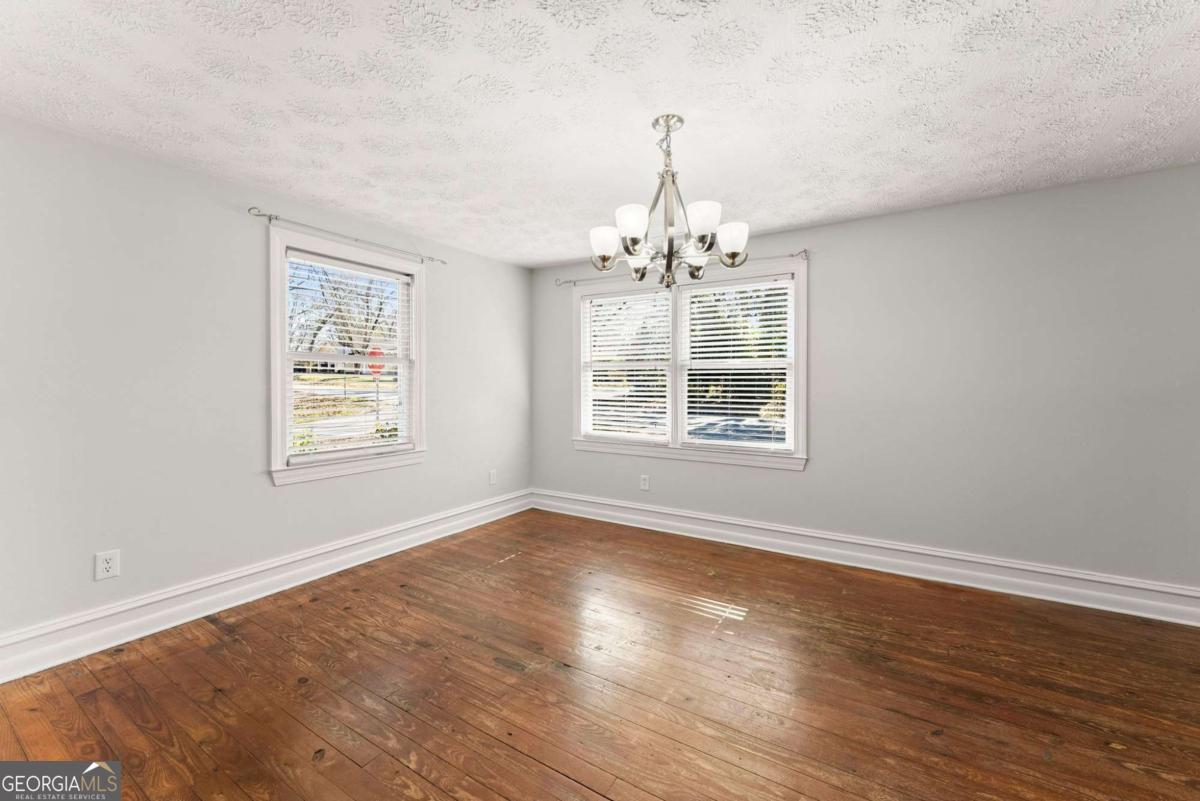 59 W Wright Street Winder GA 30680