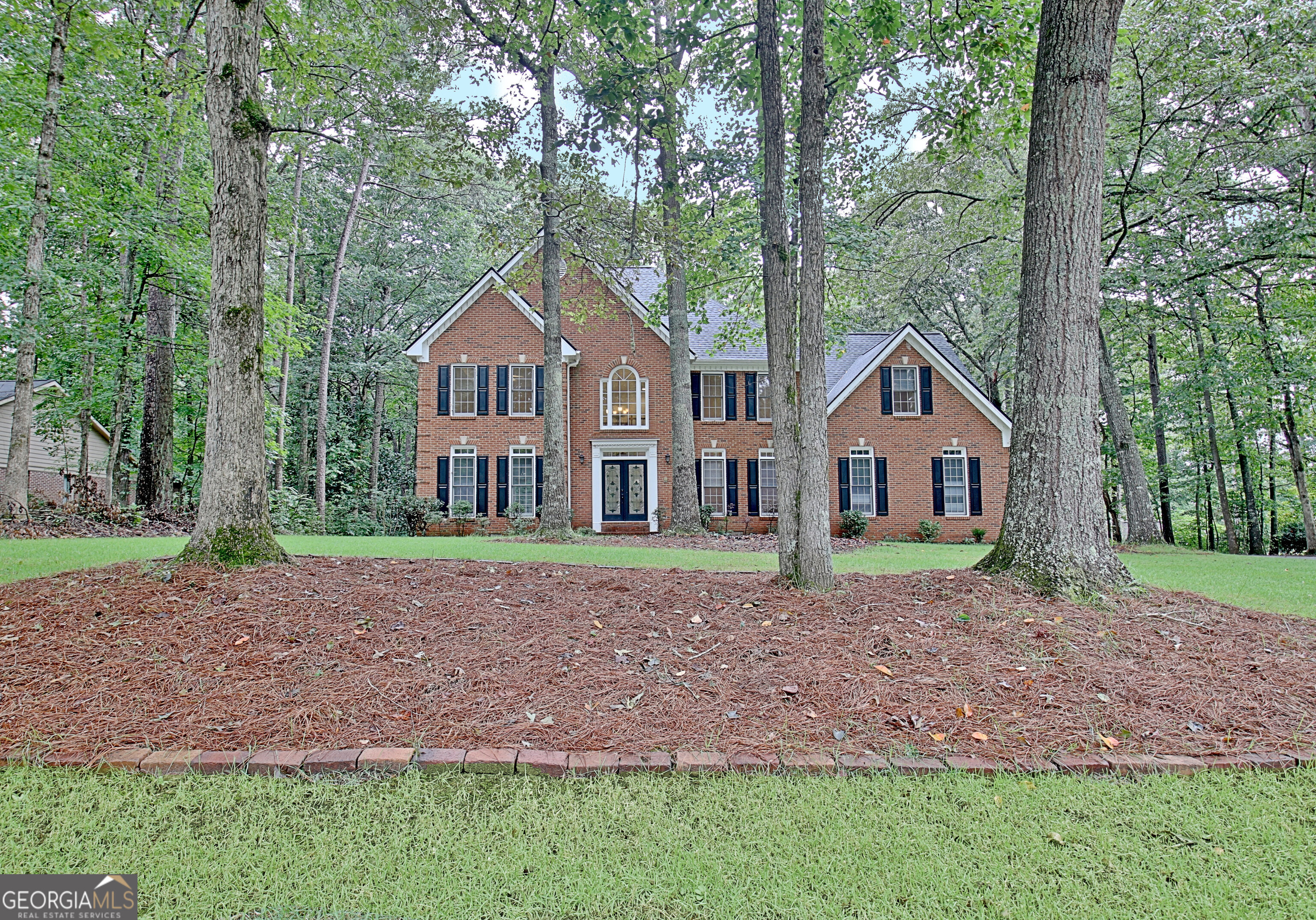 125 Oak Knoll Fayetteville GA 30214